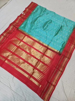 Sea Green and Crimson Red Pure Mulberry Silk Buti Gadwal Saree with Woven Golden Zari Temple Border and Rich Brocade Pallu