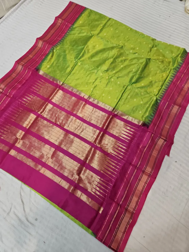 Parrot Green and Rani Pink Pure Mulberry Silk Buti Gadwal Saree with Woven Golden Zari Temple Border and Rich Brocade Pallu