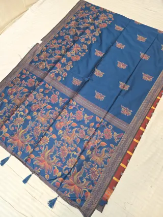 Navy Blue Soft Silk Fancy Kantha Stitch Dancing Peacock and Floral Jaal Pallu Saree