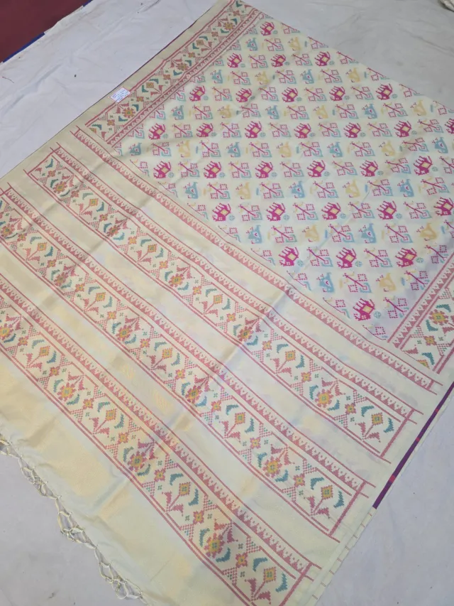 Off-White Cream Soft Silk Saree with Ikkat Elephant & Bird Print Jaal and Woven Time Border