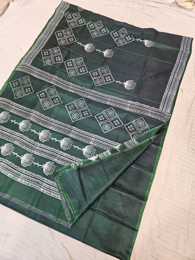 Bottle Green Pure Bishnupur Katan Silk Hand Block Printed Bandhani Square and Floral Sprig Saree