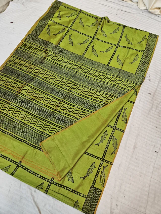 Lemon Green Pure Bishnupur Katan Silk Hand Block Printed Folk Fish and Chevron Waves Pallu Saree