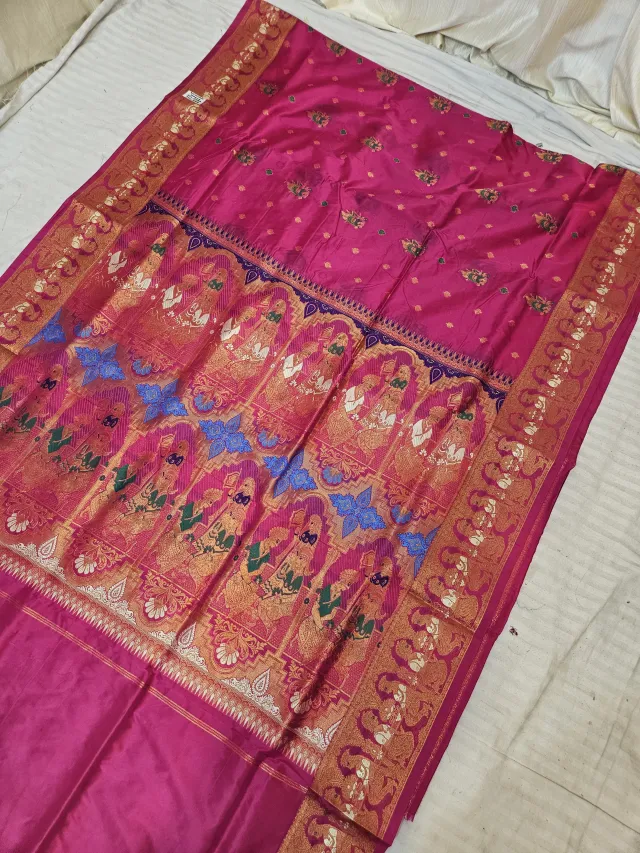 Rani Pink Self Zari Swarnachari Soft Silk Saree with Meenakari Narrative Pallu