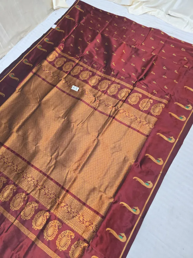Wine Maroon Soft Silk Irkal Self Saree with Woven Gold Zari Lattice Brocade Pallu & Peacock Border