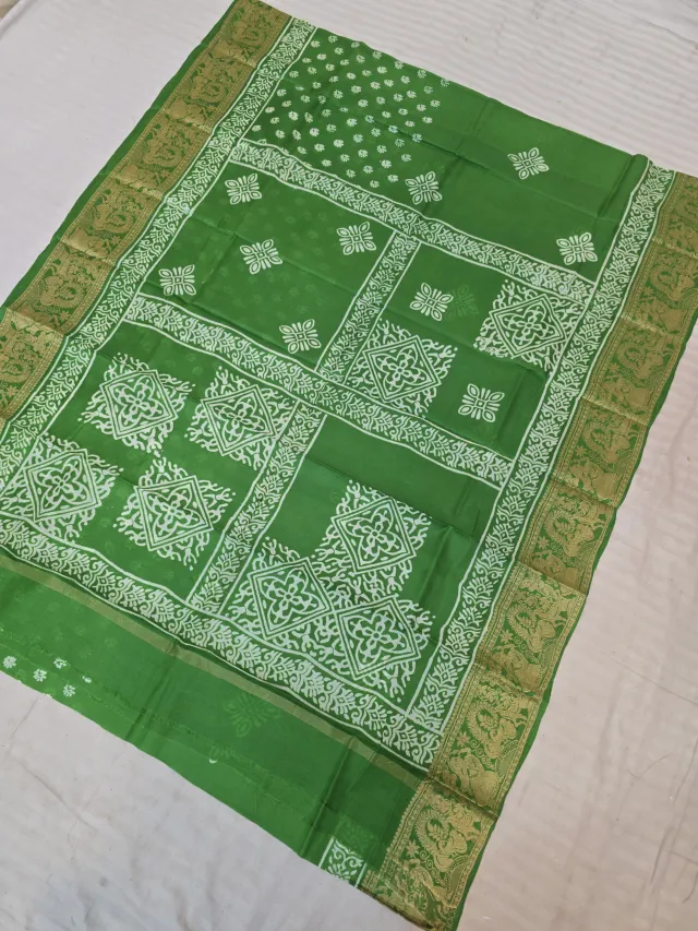 Emerald Green Pure Bangalore Silk Baluchari Border Saree with White Block Print Geometric Medallions