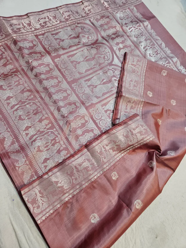 Dusty Rose Pure Bishnupur Silk Swarnachari Saree with Woven Gold Zari Courtly Figures Border & Durbar Narrative Pallu