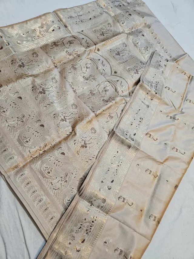 Natural Tussar Beige Pure Bishnupur Silk Swarnachari Saree with Meenakari Courtly Figures Border & Durbar Narrative Pall