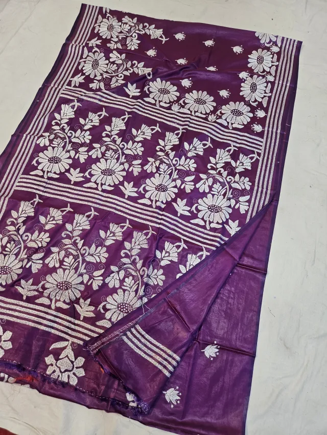 Royal Purple Blended Bangalore Silk Kantha Stitch Saree with Blooming Floral Vines & Daisy Medallion Pallu