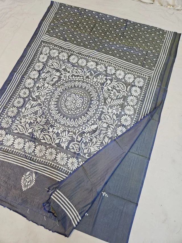 Slate Charcoal Blended Bangalore Silk Kantha Stitch Saree with Mandala Lotus Medallion & Floral Daisy Pallu