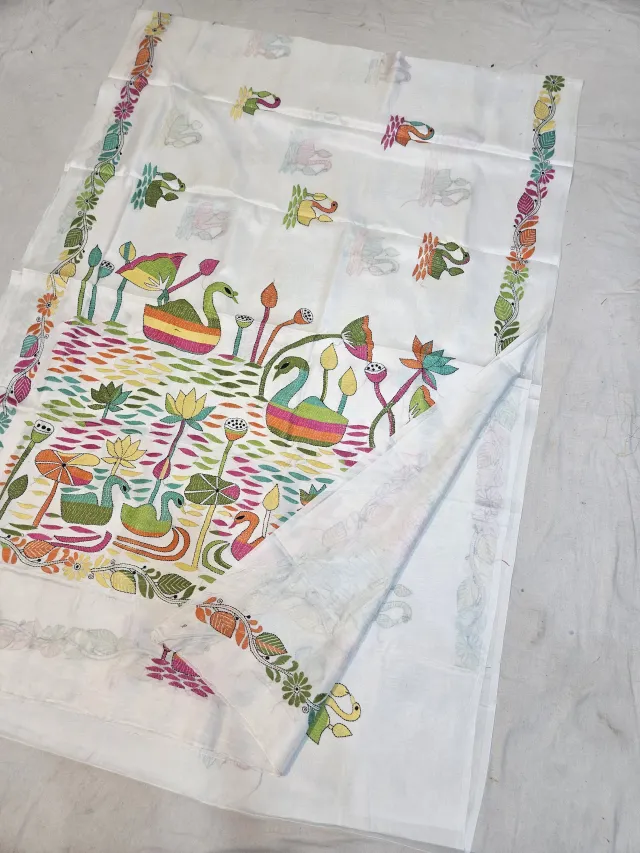 Off-White Blended Bangalore Silk Kantha Stitch Saree with Multicolored Swans & Lotus Pond Narrative Pallu