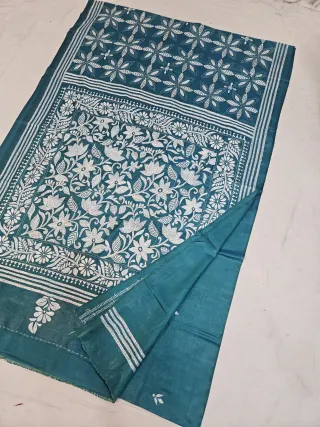 Teal Blue Blended Bangalore Silk Kantha Stitch Saree with Blooming Floral Jaal & Daisy Border Pallu