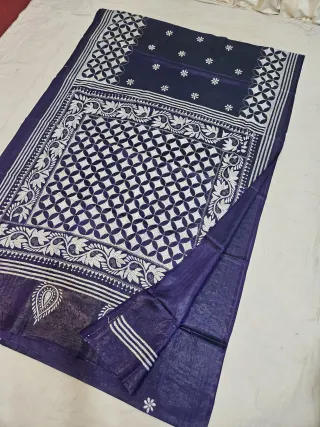 Midnight Navy Blue Blended Bangalore Silk Kantha Stitch Saree with Interlocking Geometric Circle Jaal & Floral Kalka Pallu
