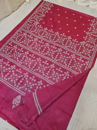 Rani Pink Blended Bangalore Silk Saree with All-Over White Gujarati Stitch Star Rosette & Embroidered Pallu