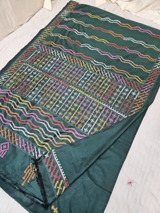 Bottle Green Blended Bangalore Silk Saree with Multicolour Gujarati Stitch Wavy Stripes & Geometric Lattice Pallu