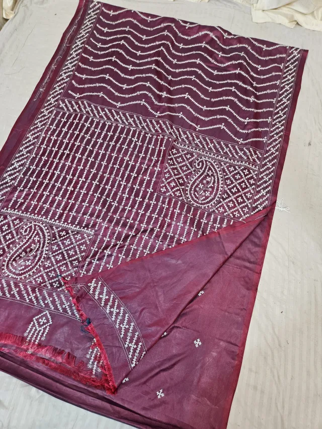 Wine Plum Blended Bangalore Silk Saree with All-Over White Gujarati Stitch Wavy Leheriya & Paisley Embroidered Pallu