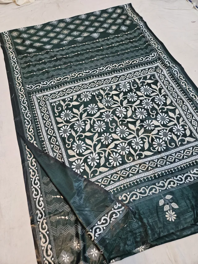 Bottle Green Blended Bangalore Silk Saree with All-Over White Hand Embroidered Kantha Stitch Botanical Garden Pallu