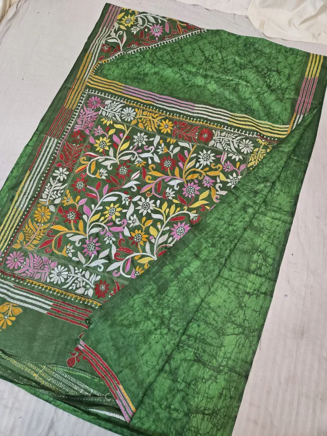 Emerald Green Blended Bangalore Silk Saree with Multicolour Hand Embroidered Kantha Stitch Botanical Garden Pallu