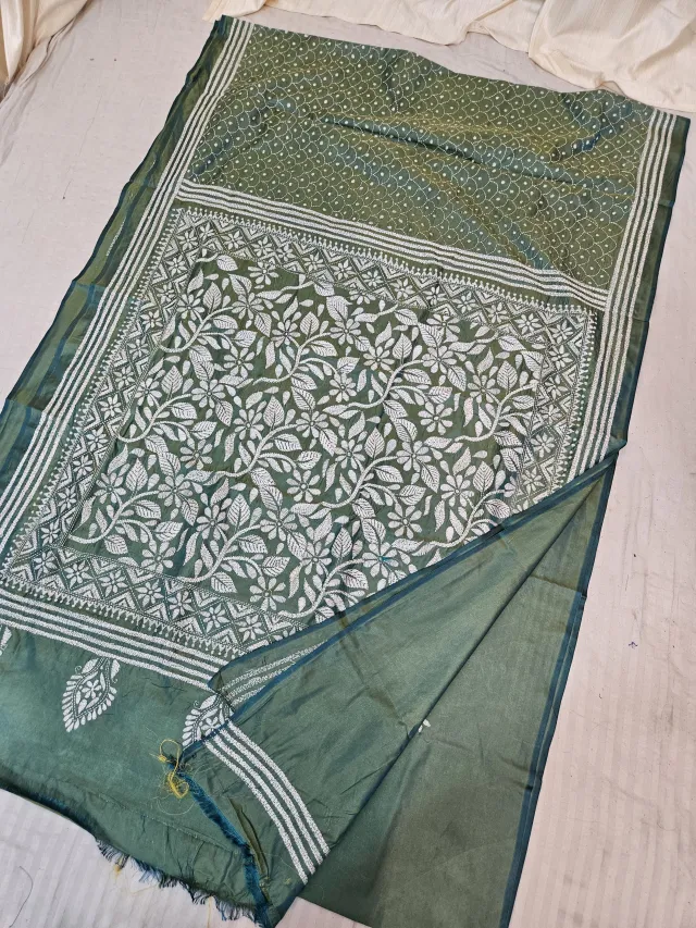 Moss Green Blended Bangalore Silk Saree with All-Over White Hand Embroidered Kantha Stitch Botanical Garden Pallu