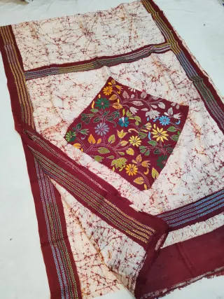 Off-White & Crimson Maroon Pure Murshidabad Silk Saree with Hand Batik & Kantha Stitch Diamond Botanical Pallu