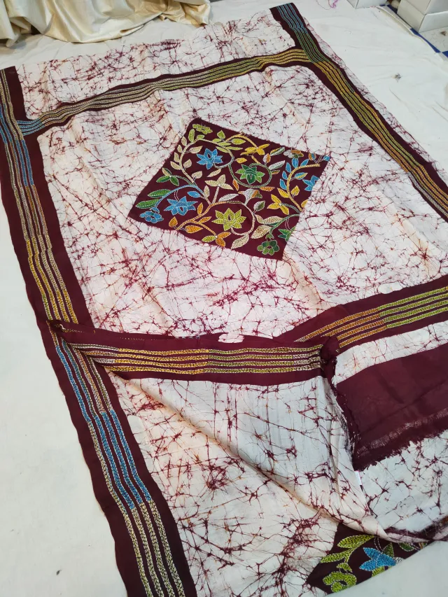 Off-White & Wine Maroon Pure Murshidabad Silk Saree with Hand Batik & Kantha Stitch Diamond Botanical Pallu