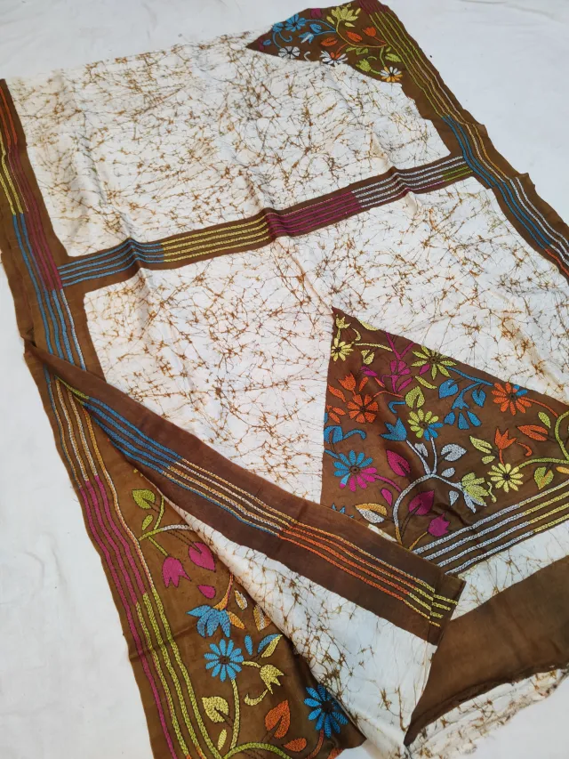 Off-White & Chocolate Brown Pure Murshidabad Silk Saree with Hand Batik & Kantha Stitch Triangular Botanical Pallu
