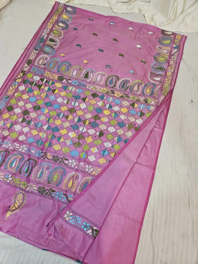 Baby Pink Blended Bangalore Silk Saree with Handcrafted Kantha Stitch Mosaic Grid & Kalka Pallu