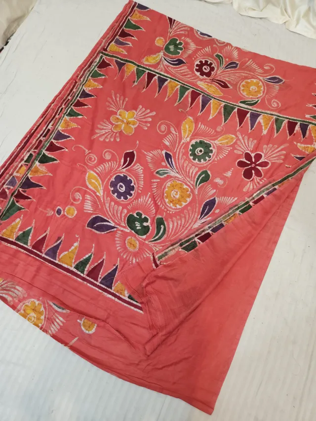 Peach Pink Pure Cotton Bafta Hand Batik Print Floral Bouquet Pallu Saree