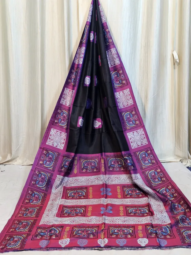 Premium Charcoal Black with Rani Pink Jamini Roy Print Silk Saree