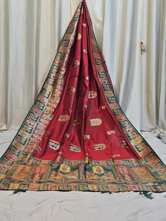 Premium Red and Dark Green Contrast Replica Banarasi Saree