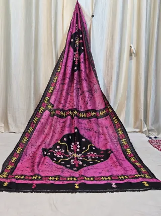 Premium Rani Pink & Black Batik Print Kantha Stitch Pure Murshidabad Silk Saree