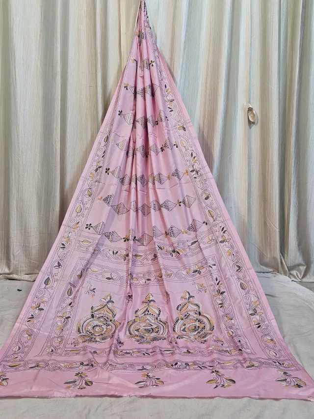 Premium Baby Pink Geometric Chalu Kantha Blended Bangalore Silk Saree