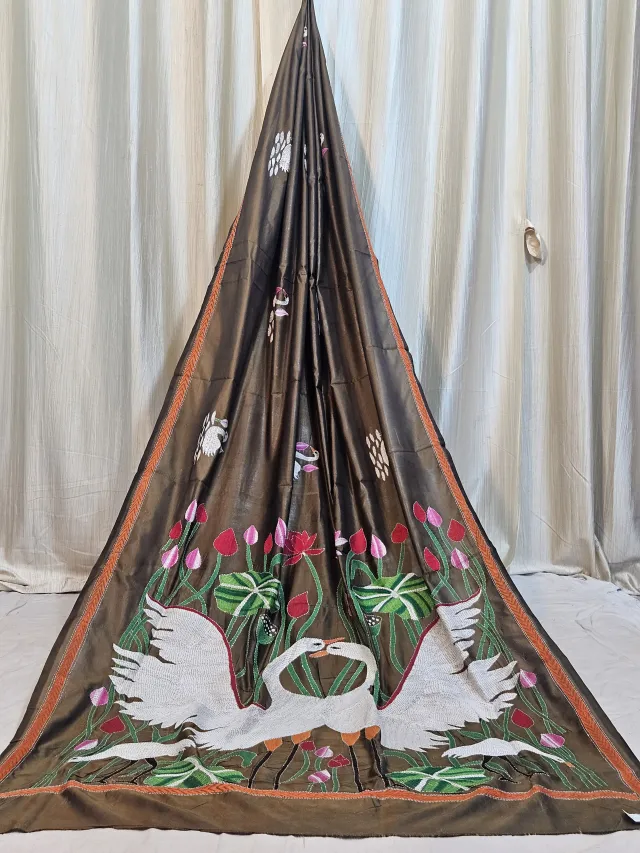 Premium Olive Brown Swan Motif Kantha Stitch Blended Bangalore Silk Saree