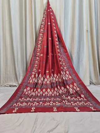 Premium Red Blended Bangalore Silk Kantha Stitch Saree