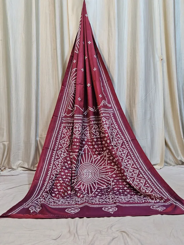 Premium Chocolate Maroon with White Gujrati Stitch Blended Bangalore Silk Saree