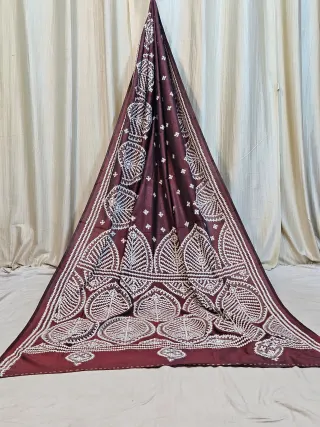Premium Chocolate with White Gujrati Stitch Blended Bangalore Silk Saree