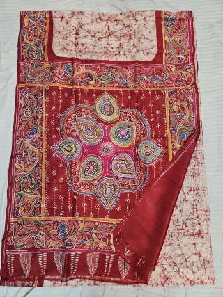 Hand-Painted Soru Tuli Batik Pure Murshidabad Silk Saree in Off-White & Maroon