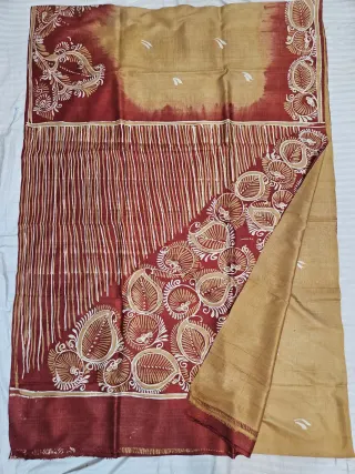 Hand-Painted Soru Tuli Batik Pure Murshidabad Silk Saree in Biscuit & Maroon