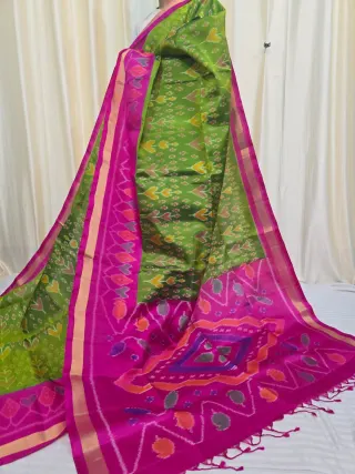 Premium Parrot Green with Rani Pink Ikkat Pallu Pure Mulberry Silk Saree