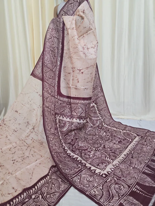 Off-White and Chocolate Brown Pure Murshidabad Silk Soru Tuli Batik Saree