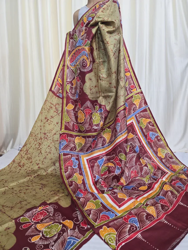 Khaki and Maroon Pure Murshidabad Silk Soru Tuli Batik Saree